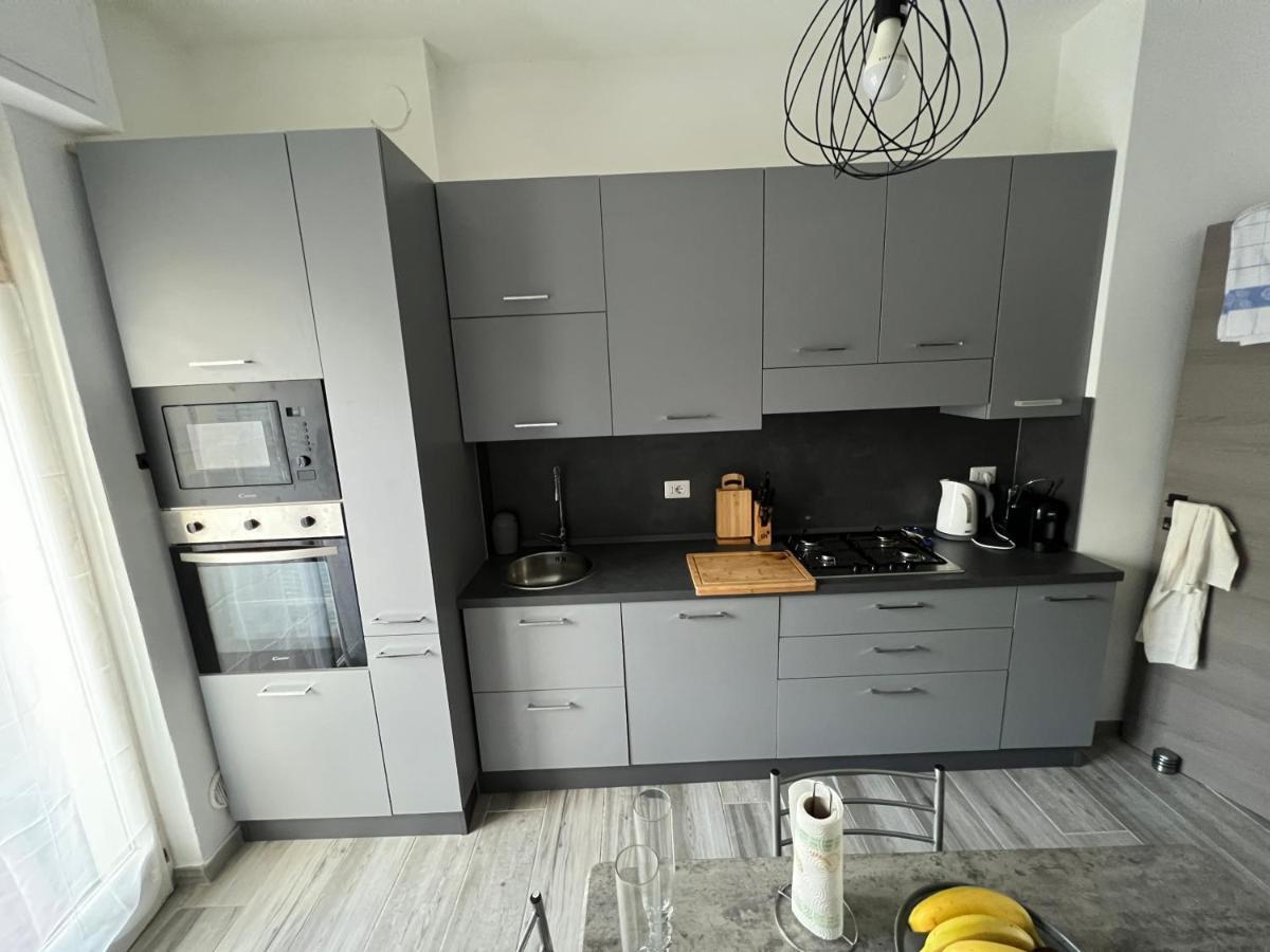 아로나 Casa Di Afi, Perfect For 4 - Kitchen - Parking - Netflix 아파트 외부 사진