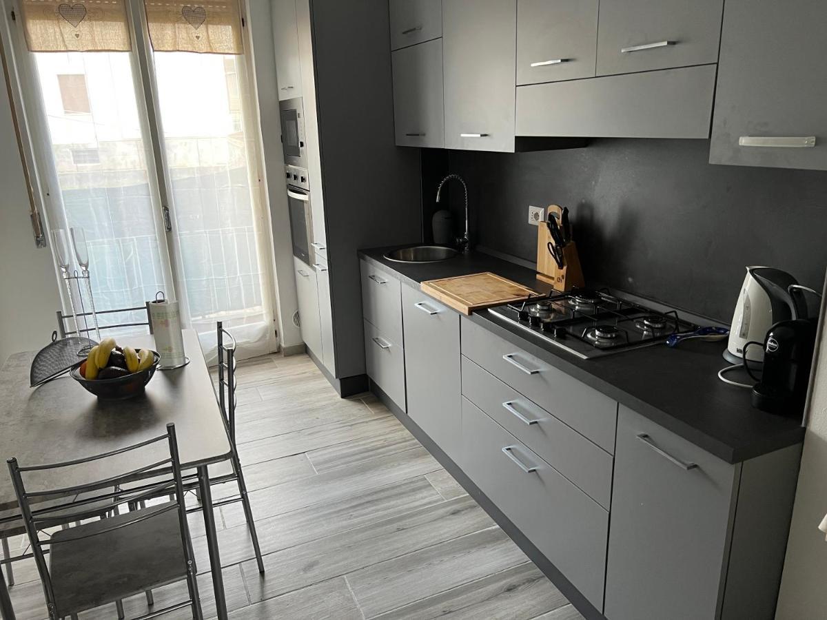 아로나 Casa Di Afi, Perfect For 4 - Kitchen - Parking - Netflix 아파트 외부 사진