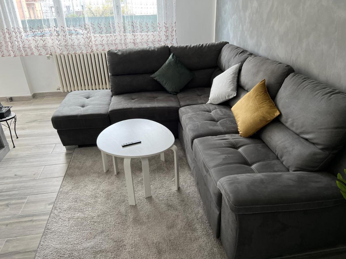 아로나 Casa Di Afi, Perfect For 4 - Kitchen - Parking - Netflix 아파트 외부 사진